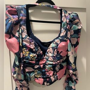 Super sexy For Love and Lemons crop top